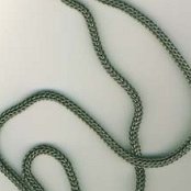 Handgefertigte Kette aus 932 einzelnen Ringen. Mit Thorshammer aus Messing. Das Original dieses Thorhammers stammt aus Dänemark, ca. 10. Jhd.